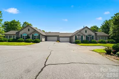 808 Wynnshire Drive #B, Hickory, NC 28601 - Photo 26