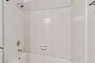 6165 Meadow Rose Ln, Charlotte, NC 28215 - Photo 24