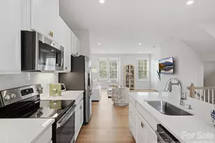 4014 Edenborn Ln, Charlotte, NC 28208 - Photo 14