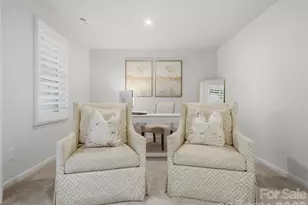 4014 Edenborn Ln, Charlotte, NC 28208 - Photo 4