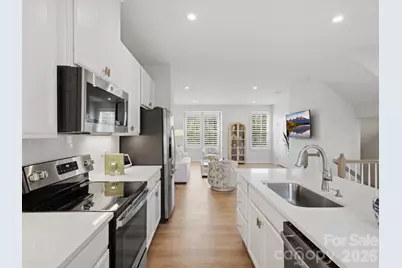4014 Edenborn Lane, Charlotte, NC 28208 - Photo 14