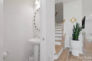 4014 Edenborn Ln, Charlotte, NC 28208 - Photo 18
