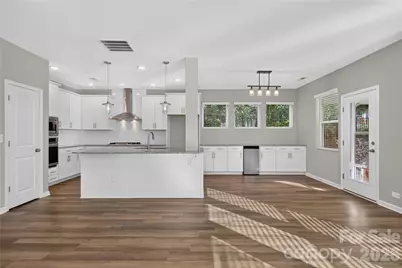 1879 Felts Parkway, Fort Mill, SC 29715 - Photo 10