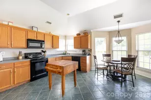 3431 Continental Dr, Monroe, NC 28110 - Photo 4