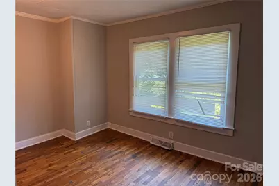 514 S Avon Street, Gastonia, NC 28054 - Photo 2