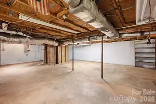 825 21st St Dr SE, Hickory, NC 28602 - Photo 26