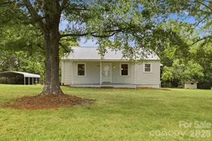 825 21st St Dr SE, Hickory, NC 28602 - Photo 30