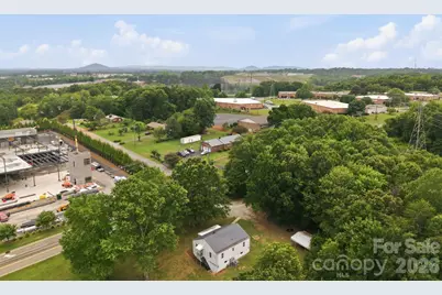 825 21st Street Drive SE, Hickory, NC 28602 - Photo 32