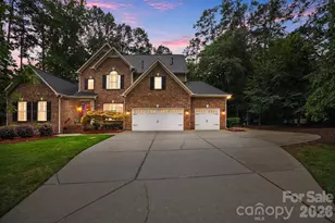 5630 Turkey Oak Dr, Mint Hill, NC 28227 - Photo 2