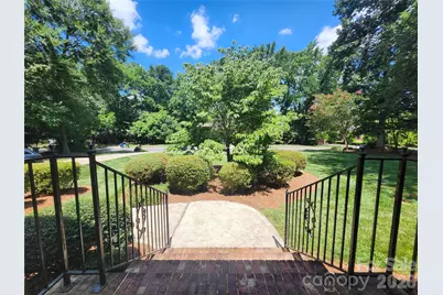 3836 Singletree Road, Charlotte, NC 28227 - Photo 2