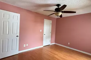 5839 Harris Grove Ln, Charlotte, NC 28212 - Photo 22