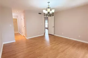 5839 Harris Grove Ln, Charlotte, NC 28212 - Photo 12