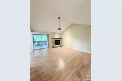 5839 Harris Grove Lane, Charlotte, NC 28212 - Photo 4