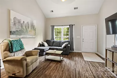 6355 Windsor Gate Lane, Charlotte, NC 28215 - Photo 6