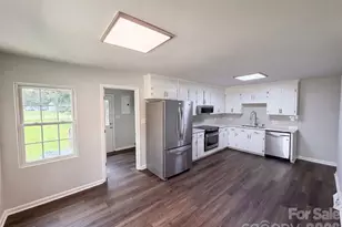 642 Lancer Ct NW, Concord, NC 28027 - Photo 2