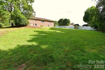 605 S Buena Vista Drive, Hendersonville, NC 28792 - Photo 34