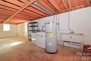 605 S Buena Vista Dr, Hendersonville, NC 28792 - Photo 22