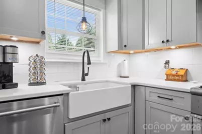 138 Valley Glen Drive, Troutman, NC 28166 - Photo 10