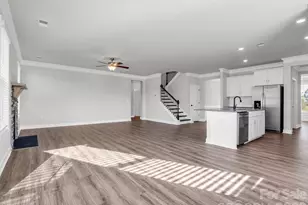 23 Silverthorne Ct, Hendersonville, NC 28792 - Photo 14