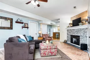 7 Oak Hollow Dr, Asheville, NC 28805 - Photo 38