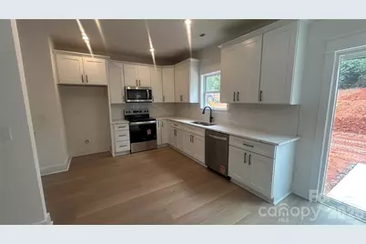 2935 Heavners Farm Court, Lincolnton, NC 28092 - Photo 4