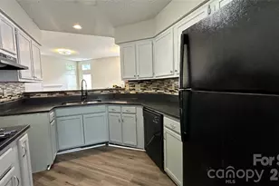 4807 Pennant Pl, Charlotte, NC 28212 - Photo 4
