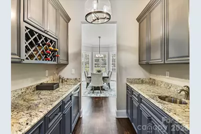 8119 Skyecroft Commons Drive, Waxhaw, NC 28173 - Photo 14