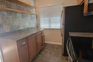 3811 Mosscroft Ln, Charlotte, NC 28215 - Photo 6