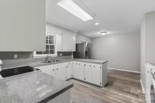 101 N Main St, Mount Pleasant, NC 28124 - Photo 14