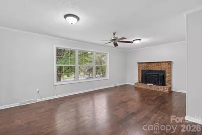 101 N Main Street, Mount Pleasant, NC 28124 - Photo 8