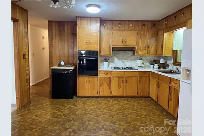 3209 Greenwood Park Circle, Albemarle, NC 28001 - Photo 10