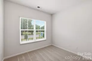 4750 Lakeview Rd, Charlotte, NC 28216 - Photo 14