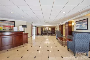 300 W 5th St, Charlotte, NC 28202 - Photo 36