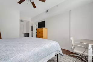 300 W 5th St, Charlotte, NC 28202 - Photo 14