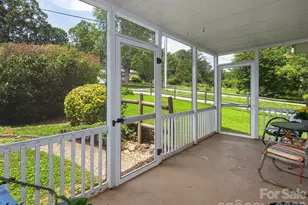 73 Fair Oaks Rd, Arden, NC 28704 - Photo 2