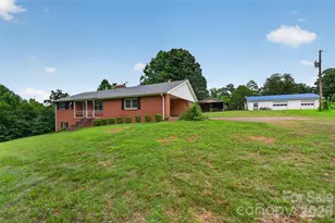147 B and S Ln, Hickory, NC 28601 - Photo 2