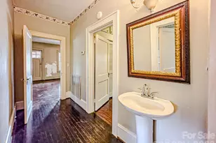 154 S Broadway St, Forest City, NC 28043 - Photo 8