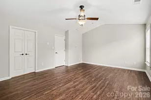 10004 Barrands Ln, Charlotte, NC 28278 - Photo 18