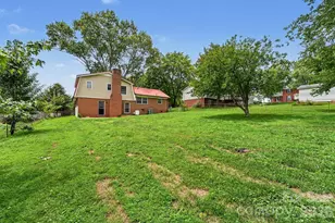 630 Colonial Dr, Statesville, NC 28625 - Photo 24