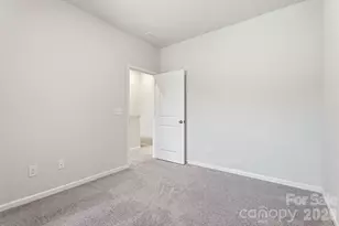 4614 Lakeview Rd, Charlotte, NC 28216 - Photo 14