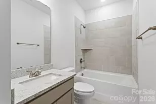 4614 Lakeview Rd, Charlotte, NC 28216 - Photo 16