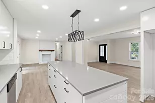 8033 Ritter Dr, Charlotte, NC 28270 - Photo 14
