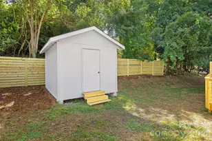 8033 Ritter Dr, Charlotte, NC 28270 - Photo 34