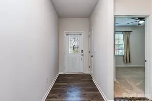 9073 Remnick Dr, Gastonia, NC 28056 - Photo 4