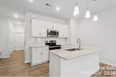 4628 Lakeview Road, Charlotte, NC 28216 - Photo 2