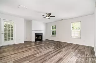 10307 Seedling Ln, Charlotte, NC 28214 - Photo 2