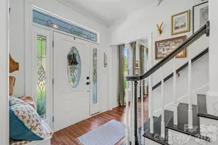 7024 Rothmore St, Charlotte, NC 28215 - Photo 2