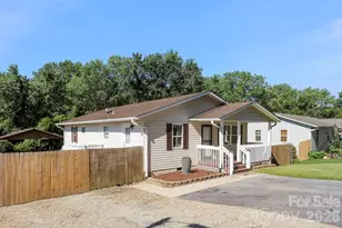 51 Kay Thomas Dr, Hendersonville, NC 28792 - Photo 34