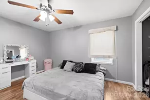 51 Kay Thomas Dr, Hendersonville, NC 28792 - Photo 20