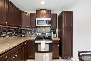 51 Kay Thomas Dr, Hendersonville, NC 28792 - Photo 14